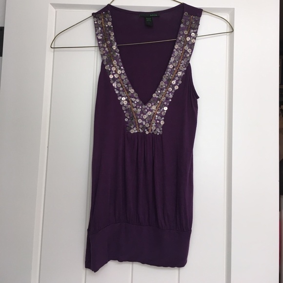 Beaded purple top. - Picture 1 of 4